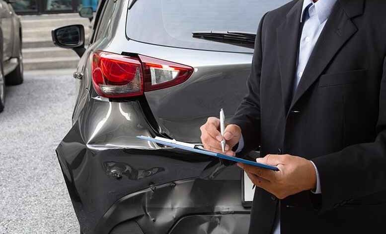Ihre Experten für präzise Fahrzeugbewertung und Unfallgutachten
