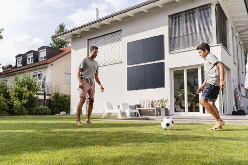 Installation des Wechselrichters und der Batteriespeicherung